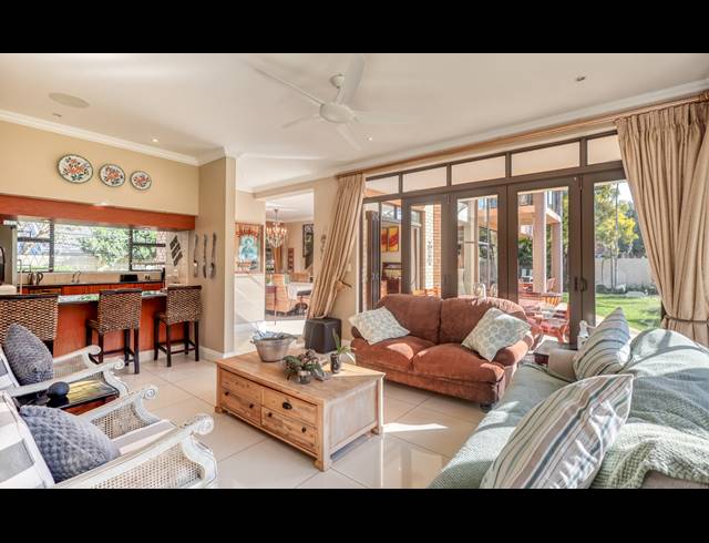 4 BEDROOM HOUSE FOR SALE IN GONUBIE